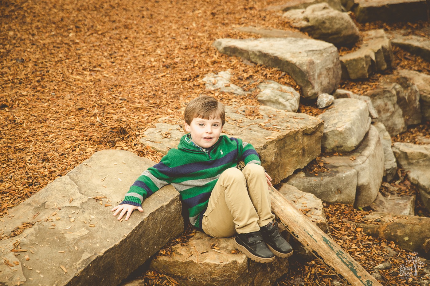 Four year old photoshoot with a boy in downtown Woodstock